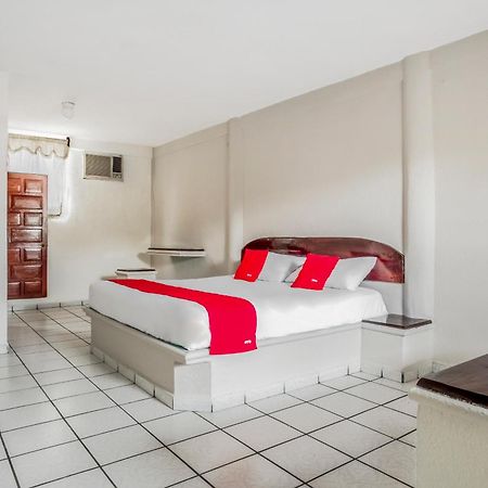 Oyo Hotel Jaguar Cancún Zewnętrze zdjęcie