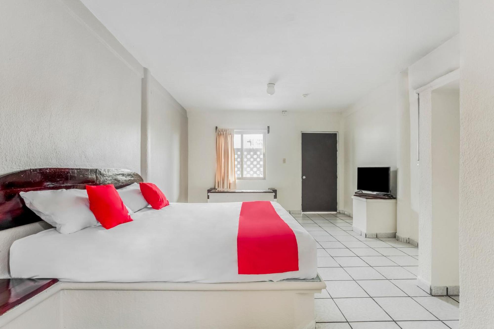Oyo Hotel Jaguar Cancún Zewnętrze zdjęcie