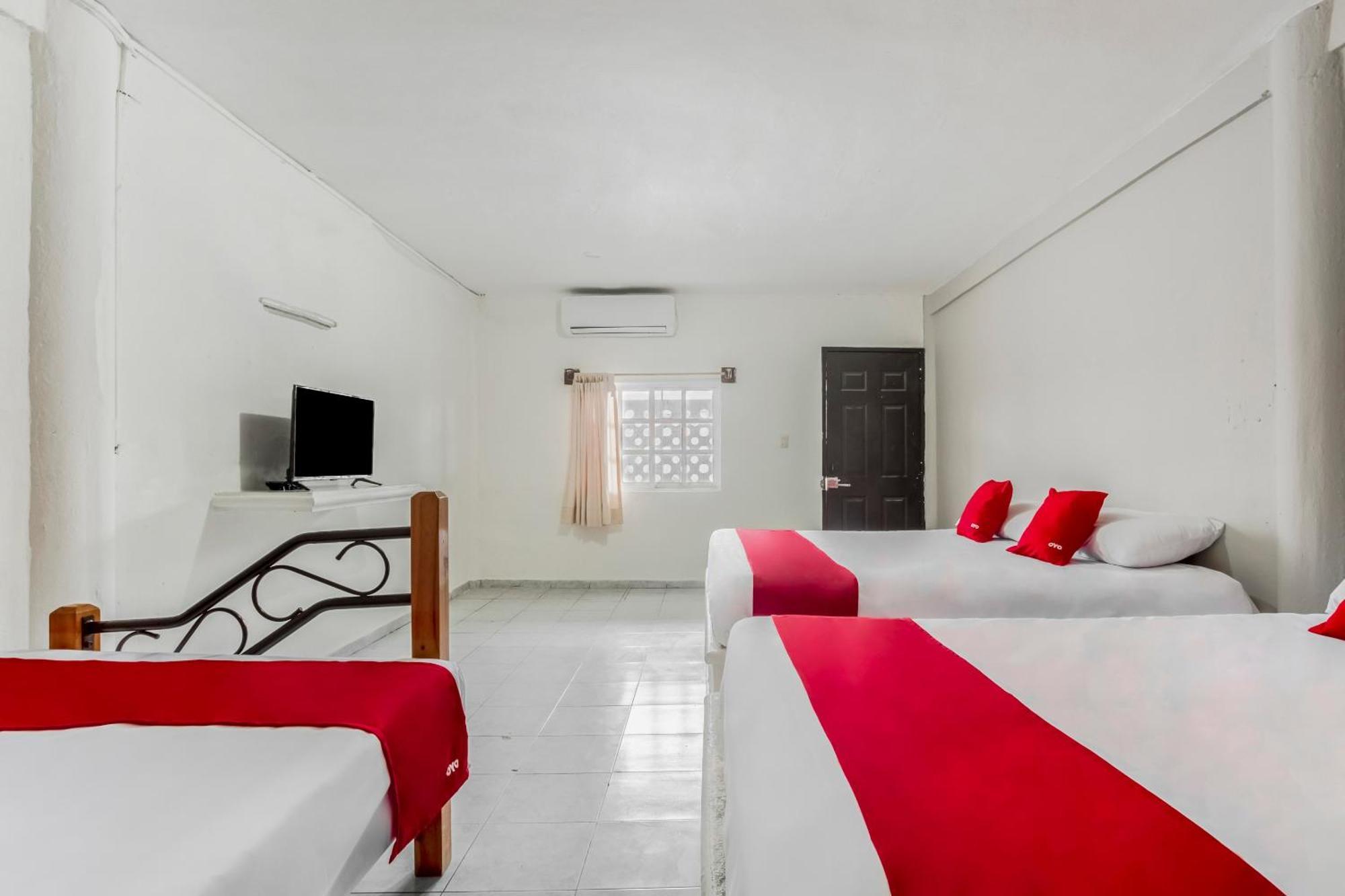 Oyo Hotel Jaguar Cancún Zewnętrze zdjęcie