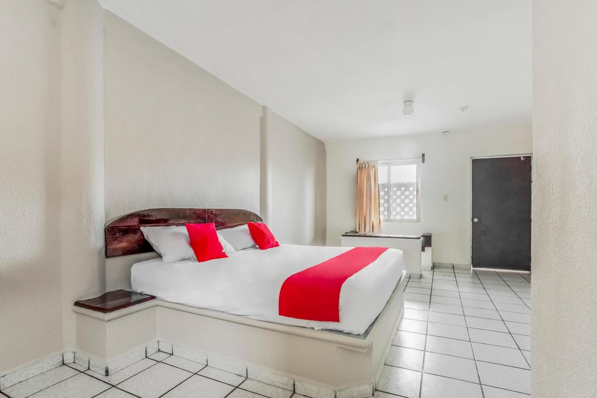 Oyo Hotel Jaguar Cancún Zewnętrze zdjęcie