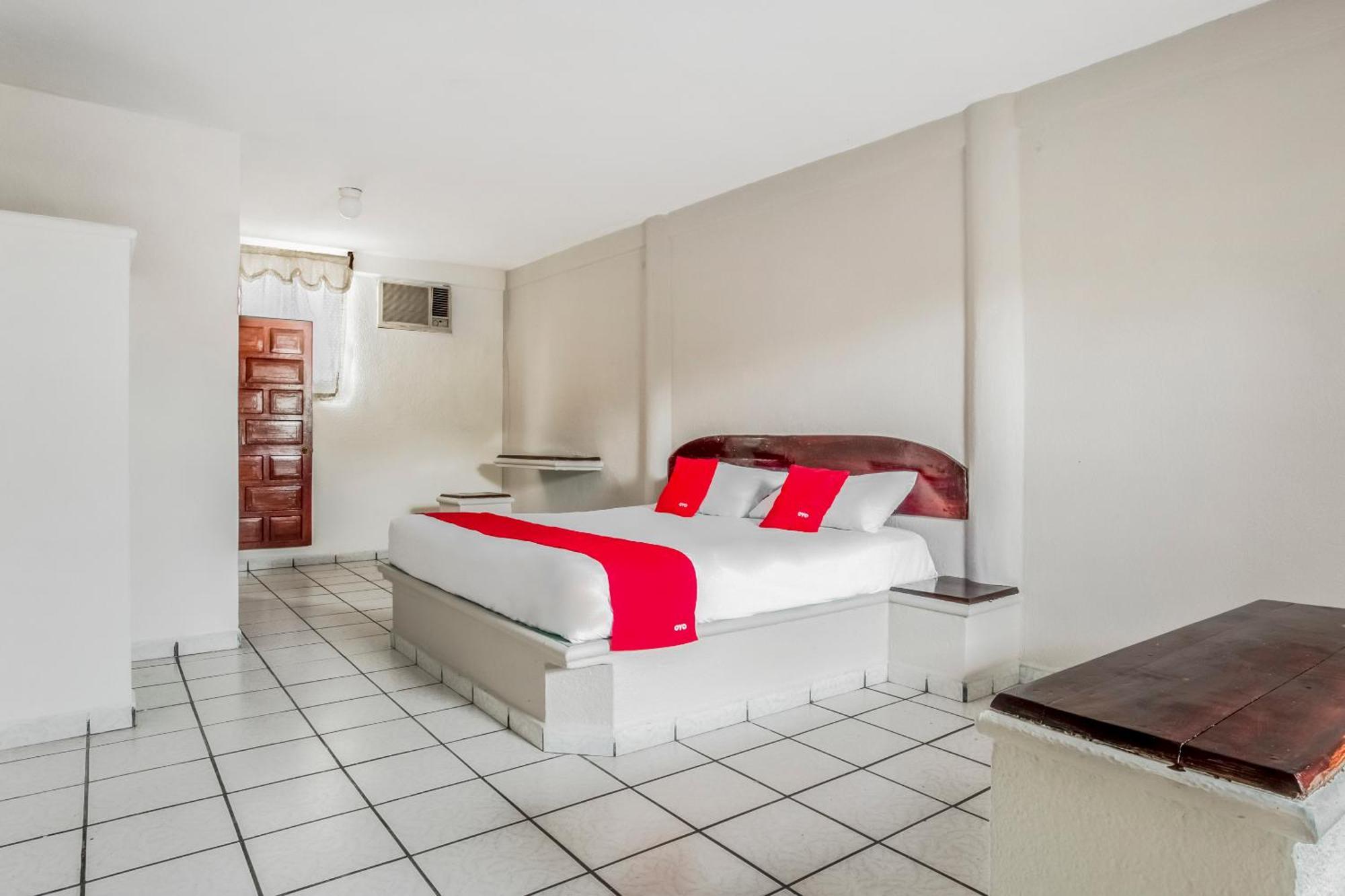 Oyo Hotel Jaguar Cancún Zewnętrze zdjęcie
