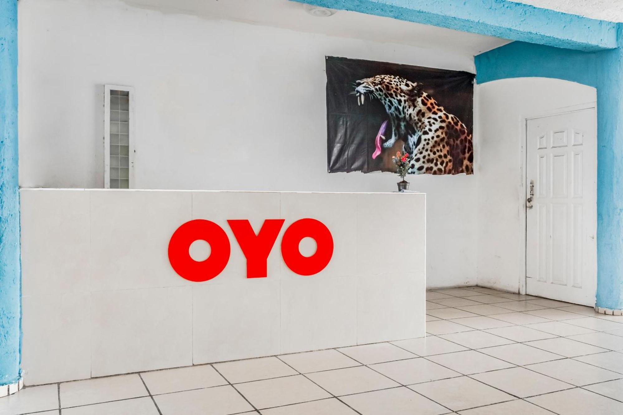 Oyo Hotel Jaguar Cancún Zewnętrze zdjęcie